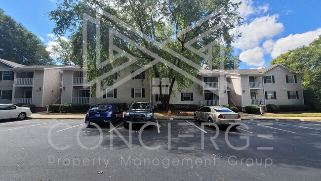 5615 Hornaday Rd-Unit -Unit G in Greensboro, NC - Building Photo - Building Photo