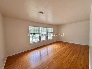 518 Anderson Blvd in Geneva, IL - Building Photo - Building Photo