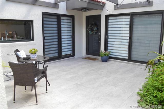 4708 SW 67th Ave, Unit L6 in Miami, FL - Building Photo - Building Photo