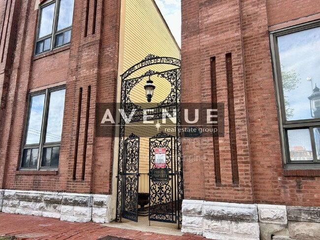 property at 1523 S 10th St