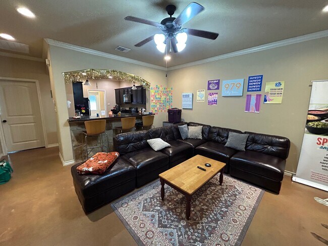 3501 General Pkwy in College Station, TX - Building Photo - Building Photo