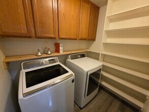 4321 Grafton Cir in Mather, CA - Building Photo - Building Photo