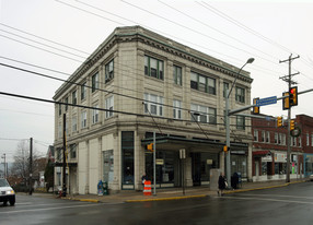 401 Lincoln Ave in Bellevue, PA - Foto de edificio - Building Photo