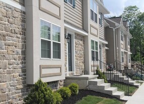 9 Christy Ct in Elizabethtown, PA - Building Photo