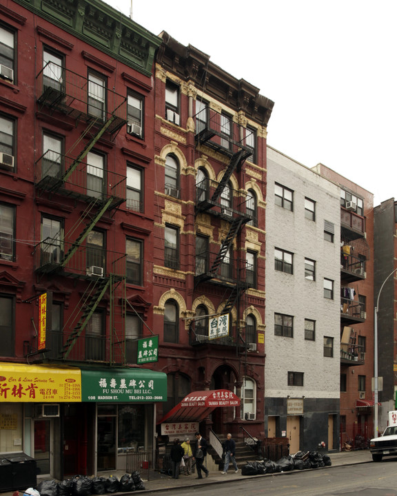 106 Madison St in New York, NY - Building Photo