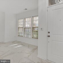620 Overlook Park Dr in Oxon Hill, MD - Building Photo - Building Photo
