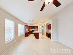 41265 W Walker Wy in Maricopa, AZ - Foto de edificio - Building Photo