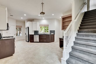 3819 Duval St in Austin, TX - Building Photo - Building Photo