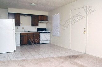 1824 Wilde Oak Cir in Bryan, TX - Foto de edificio - Building Photo