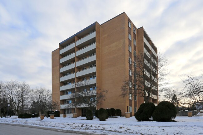 Margaret Apartment in Kitchener, ON - Building Photo - Building Photo