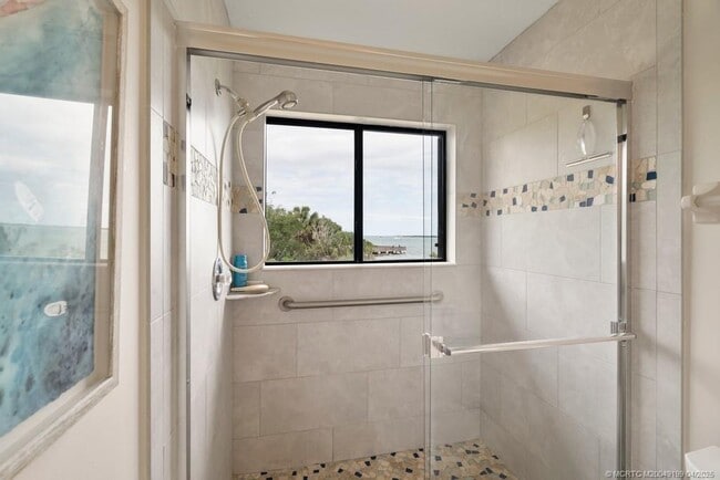 property at 5626 SE Schooner Oaks Way