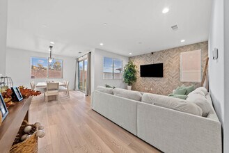 29963 Blueridge Ct in Menifee, CA - Building Photo - Building Photo