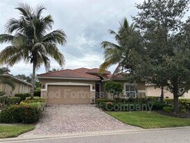 13105 Silver Thorn Loop in North Fort Myers, FL - Building Photo