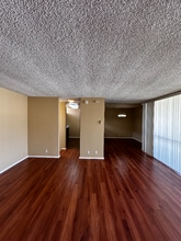 1202 Mayflower Ave-Unit -D in Monrovia, CA - Building Photo - Building Photo