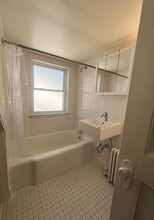 107 Warren St in Arlington, MA - Foto de edificio - Building Photo