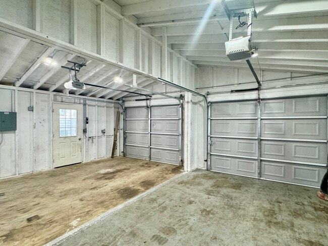 6809 IL-71 in Yorkville, IL - Building Photo - Building Photo