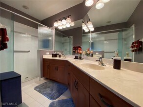 155 Vintage Cir in Naples, FL - Building Photo - Building Photo