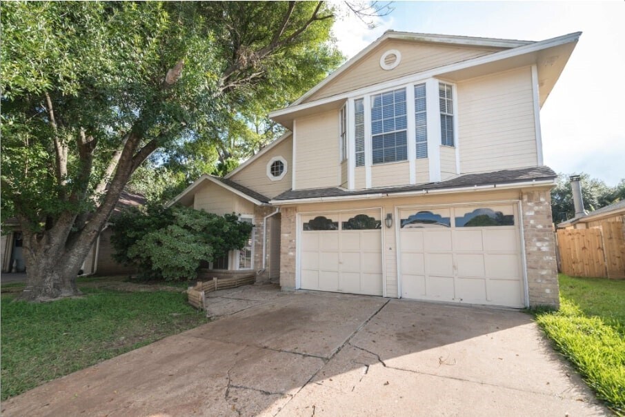 16007 Sierra Vista Dr in Houston, TX - Building Photo