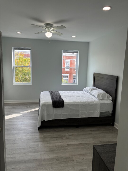 820 N Lakewood Ave in Baltimore, MD - Building Photo