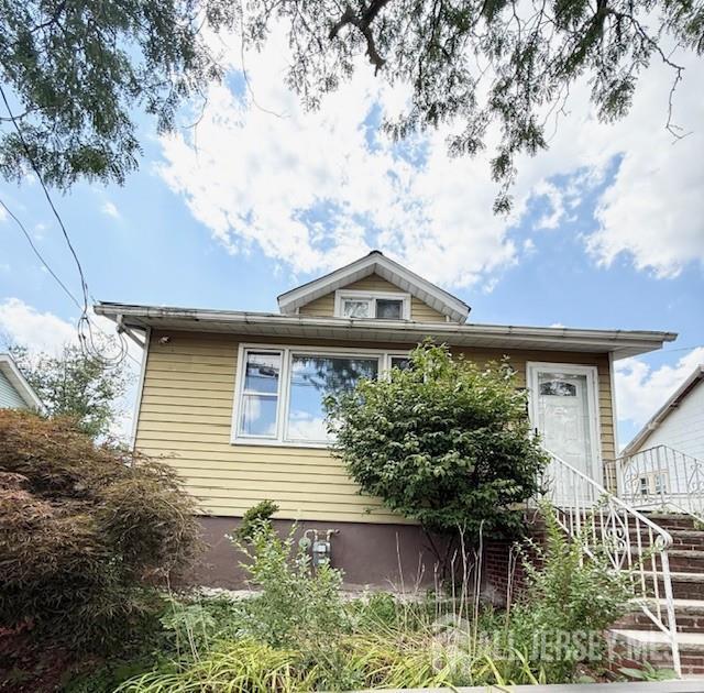 424 S 8th Ave in Highland Park, NJ - Foto de edificio