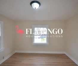 1827 Elsmere Ave in Dayton, OH - Building Photo - Building Photo