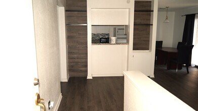 4050 Luzon Way in Las Vegas, NV - Building Photo - Building Photo