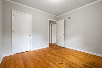2211 Morehead Ave in Durham, NC - Building Photo - Floor Plan