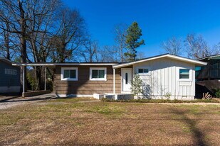 1236 Oakwood St in Birmingham, AL - Building Photo