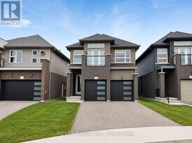 9 Caroline St in Welland, ON - Building Photo