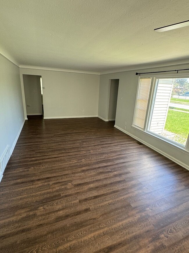 3896 Wendy Dr in Cleveland, OH - Building Photo - Building Photo