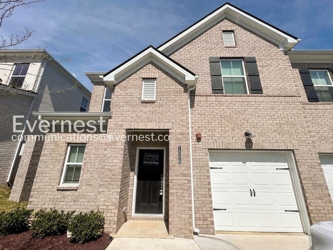 property at 204 Douglas Bend Rd