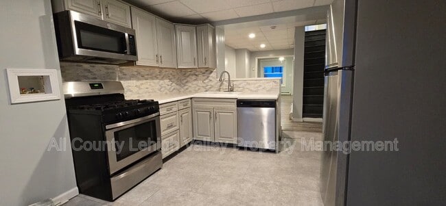 1922 Glendale Ave in Bethlehem, PA - Building Photo - Building Photo