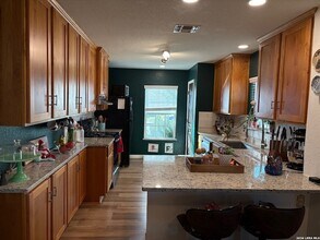7319 Turnbow in San Antonio, TX - Building Photo - Building Photo