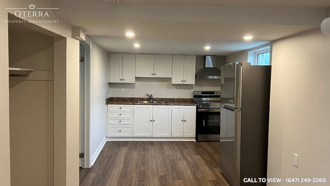 property at 433 Crerar Av