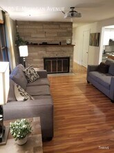 405 E Michigan Ave in Urbana, IL - Building Photo - Building Photo