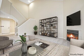 5004 Stratford Pine Ln in Dublin, OH - Building Photo - Building Photo