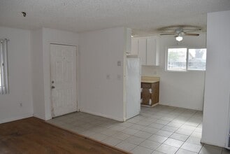 8434 Pueblo Rd in Lakeside, CA - Building Photo - Building Photo