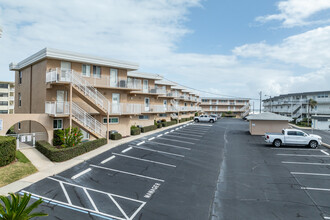 Ocean Club North in New Smyrna Beach, FL - Building Photo - Building Photo