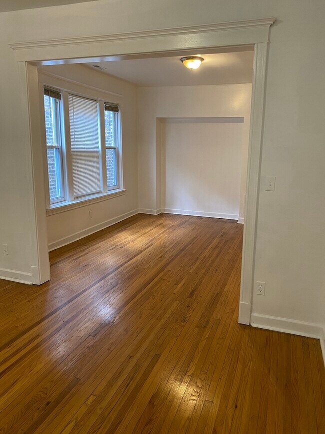 632 N Central Park Ave in Chicago, IL - Building Photo - Building Photo