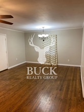 10401 Ridgeview Dr in The Village, OK - Building Photo - Building Photo