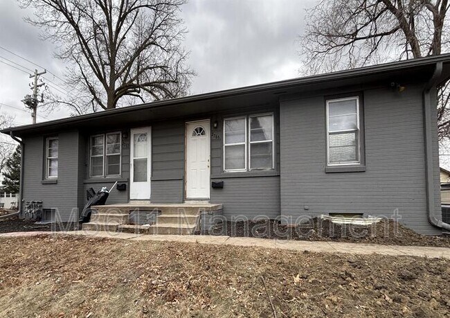 property at 2765 Everett St