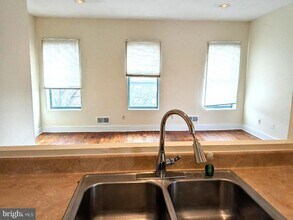 1906 Fleet St in Baltimore, MD - Building Photo - Building Photo