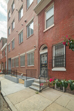 224-226 N Camac St in Philadelphia, PA - Building Photo - Building Photo