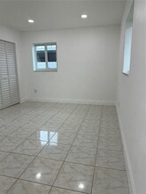 18001 NW 44th Ave in Miami Gardens, FL - Building Photo - Building Photo