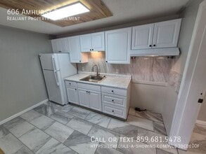 606 Amhurst Dr in Erlanger, KY - Building Photo - Building Photo