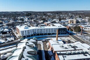 500 Blake in New Haven, CT - Building Photo