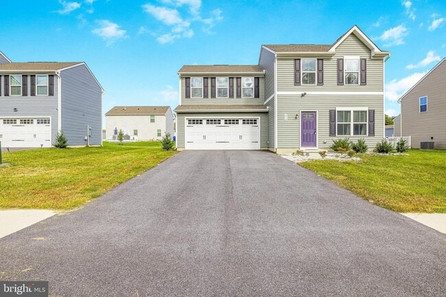 property at 370 Sedimentary Rock Rd