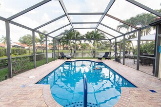 8410 Brussels Way in Boca Raton, FL - Building Photo - Building Photo