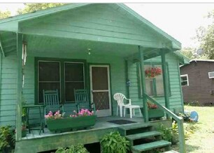 250 Vernis Ave in Jacksonville, FL - Building Photo - Building Photo