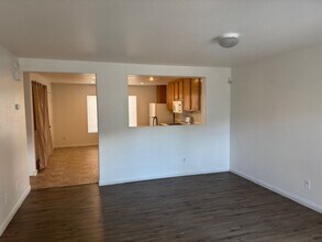 8954 Flying Frog Ave in Las Vegas, NV - Building Photo - Building Photo